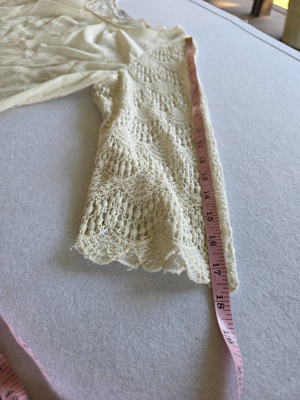 Cottagecore Fairy Vibes BCBGeneration Ivory Crochet Sleeve & Back Blouse - Picture 8 of 11